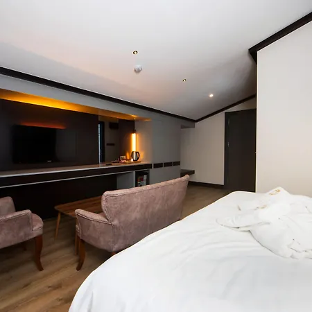 The Nova 3* Γιάλοβα