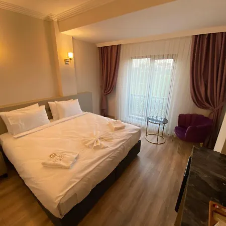 فندق The Nova يالوفا