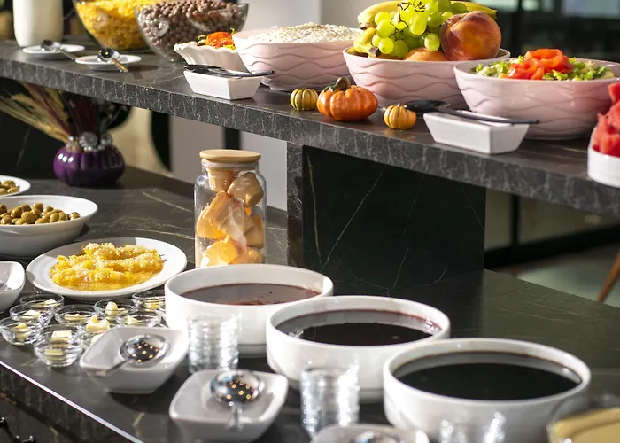 The Nova Hotell Yalova (Yalova)